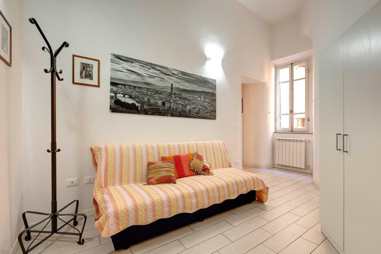 Appuntamento A Ponte Vecchio Apartment Florence Exterior photo
